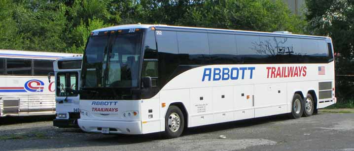 Abbott Trailways Prevost 252